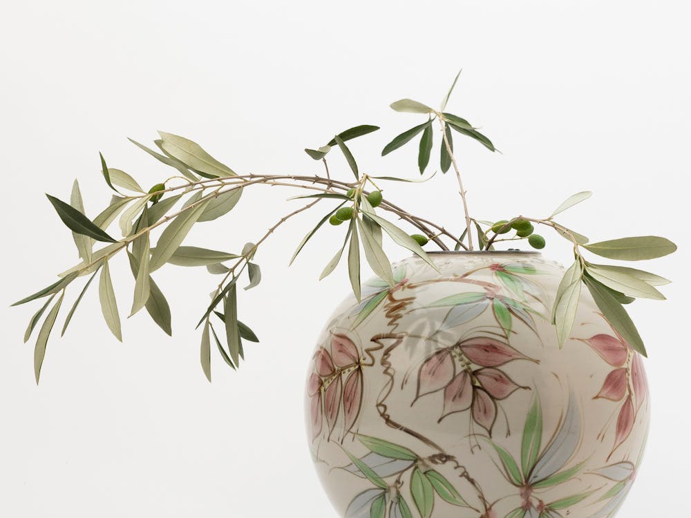 Thumbnail for The master potter: Peter Pilven A retrospective of his works