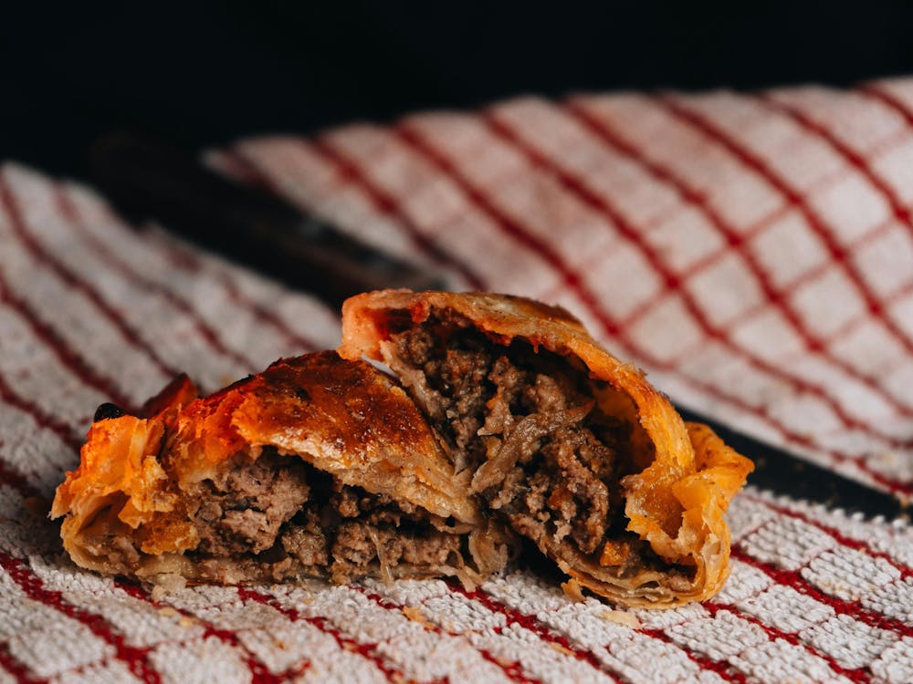 Thumbnail for AFL The George’s Ultimate Footy Pie