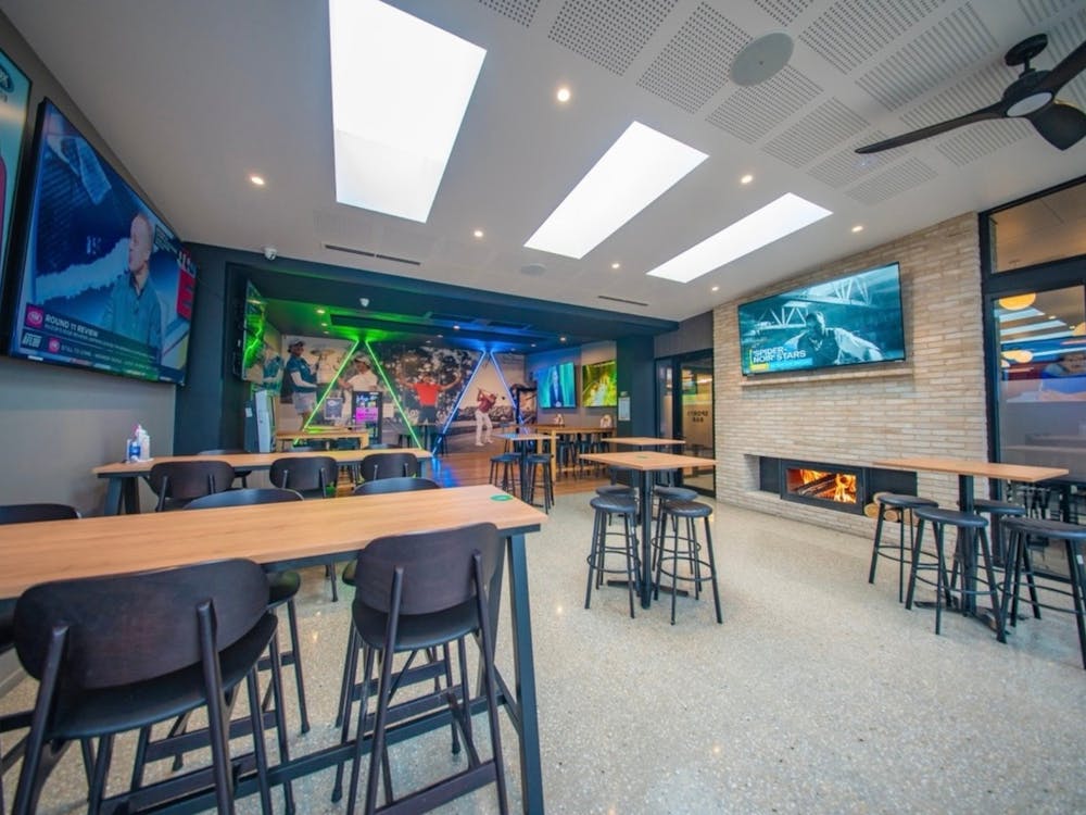 Sports Lounge