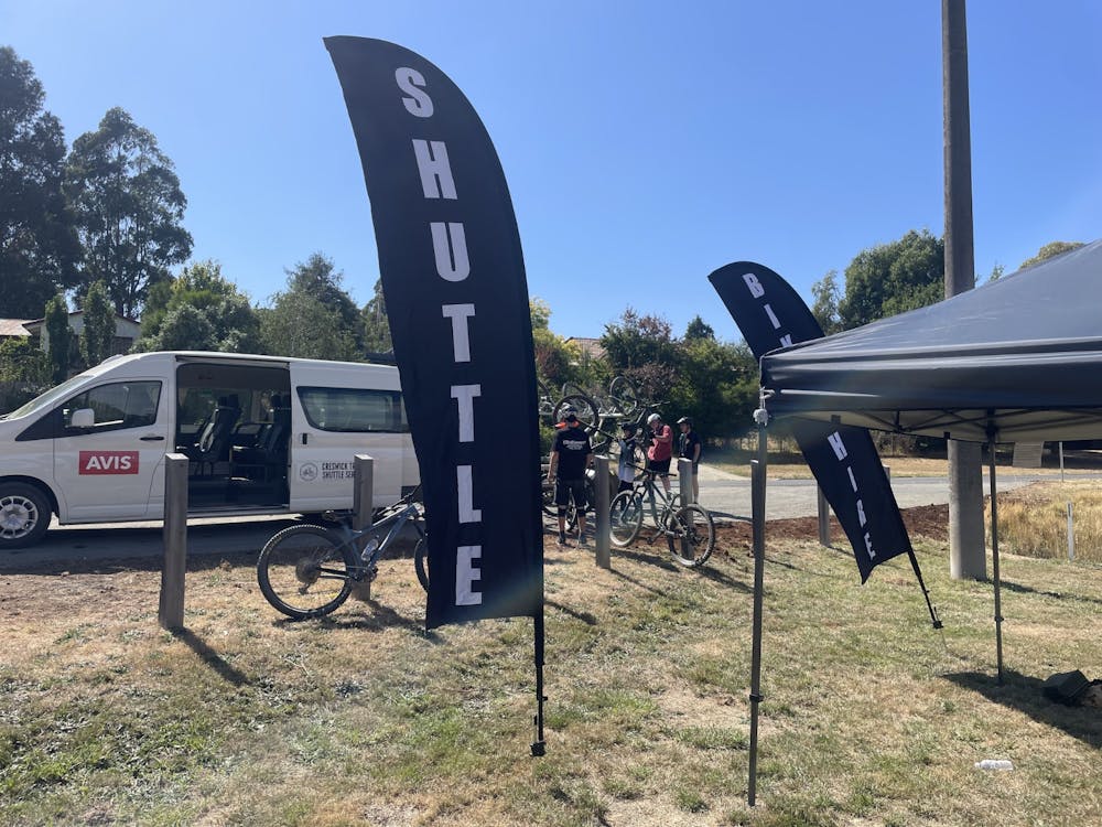 Shuttle pick up point