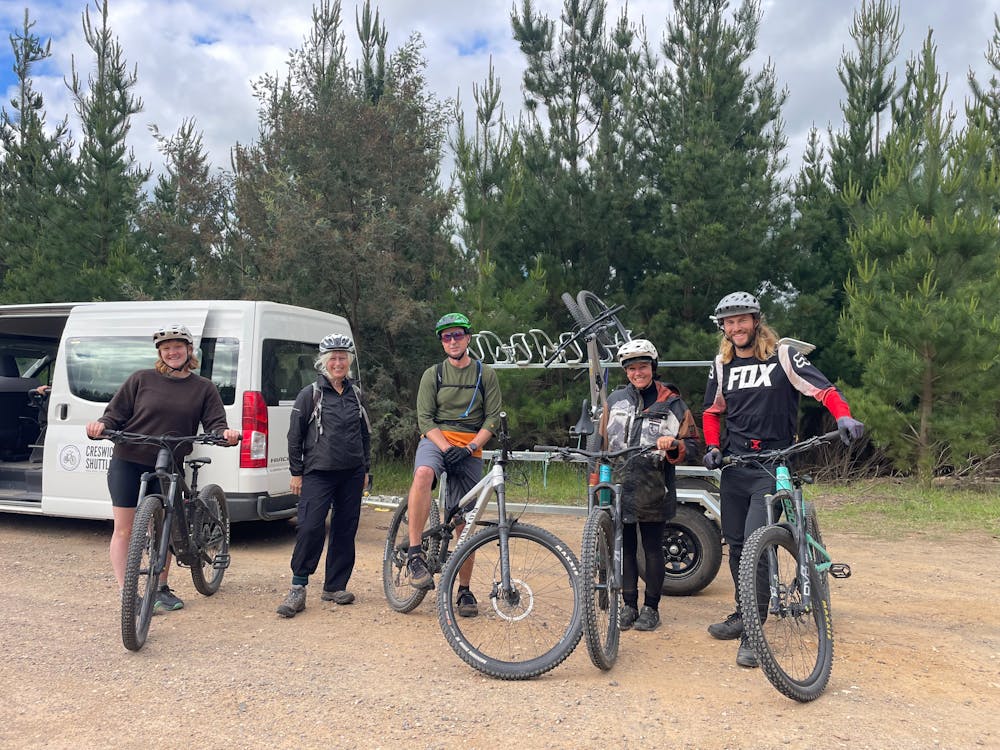 Shuttle drop off point in Creswick