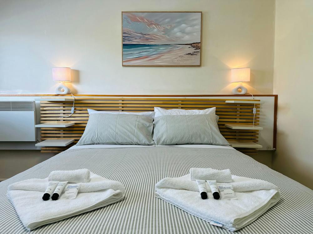 Queen room at Stonez Boutique Accommodation with ensuite bathroom