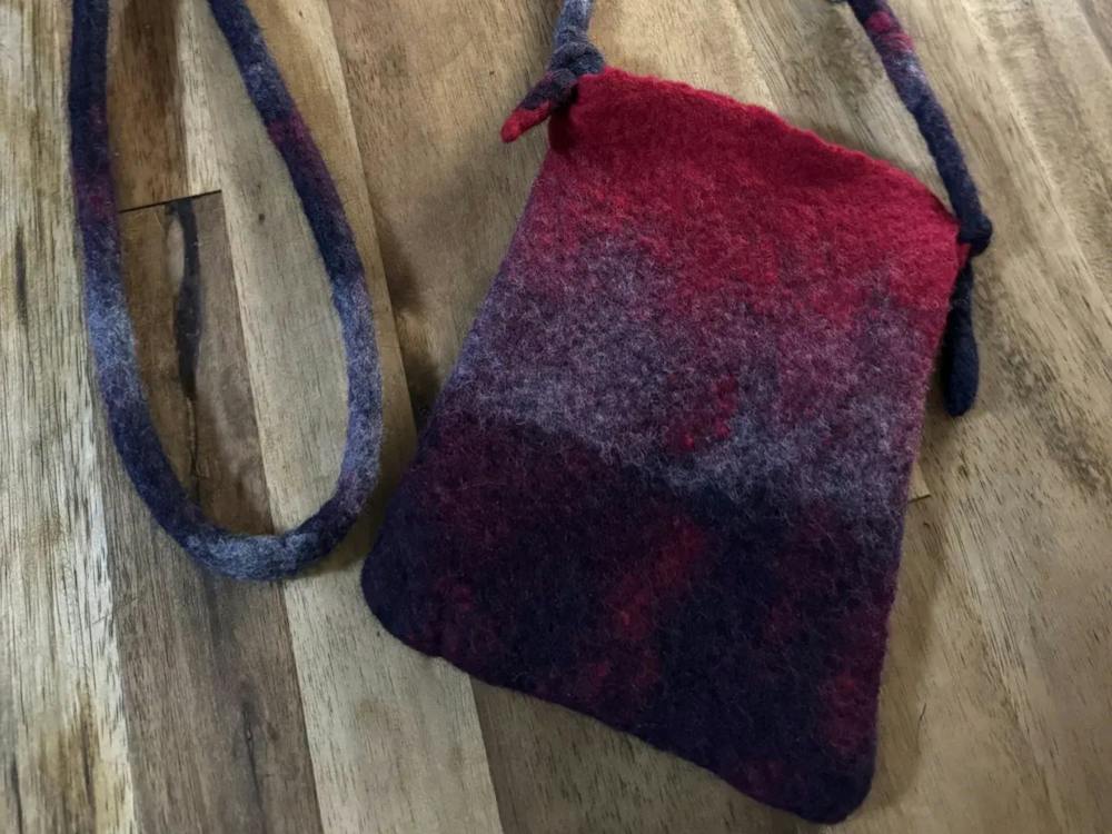 Thumbnail for Wet Felt Bag Workshop